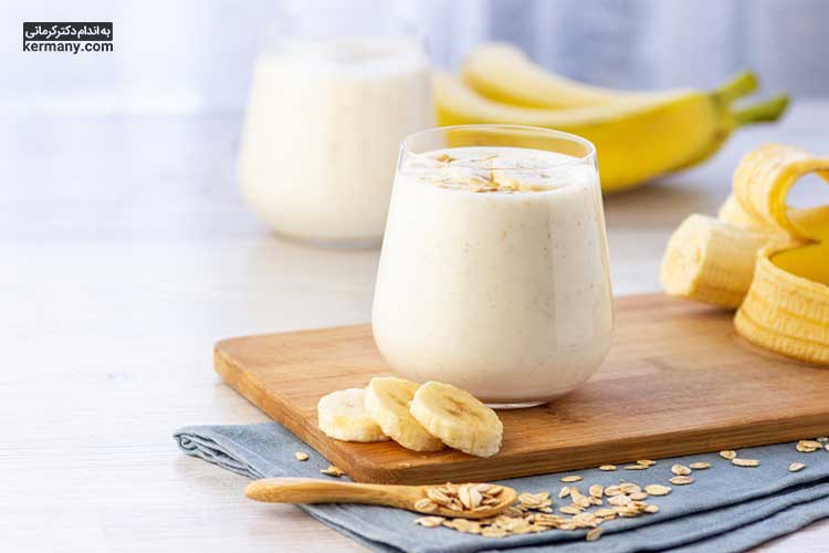 مقاله موز گلاسه یک خوراک بسیار خوشمزه و عالی و در عین حال انرژی‌بخش برای تابستان است.